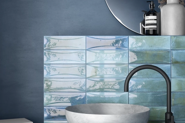 Carrelage faïence pâte blanche